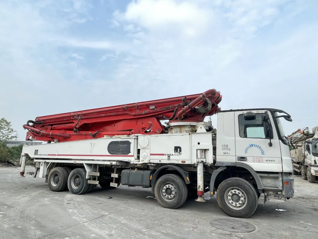 Used Concrete Pump Truck Concrete Boom Pump Putzmeister for Sale